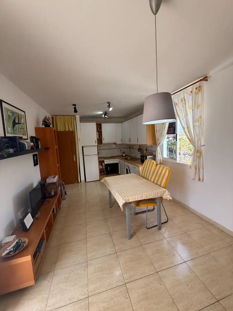 Cocina de Ático en venta en Adeje con Terraza, Trastero y Piscina comunitaria