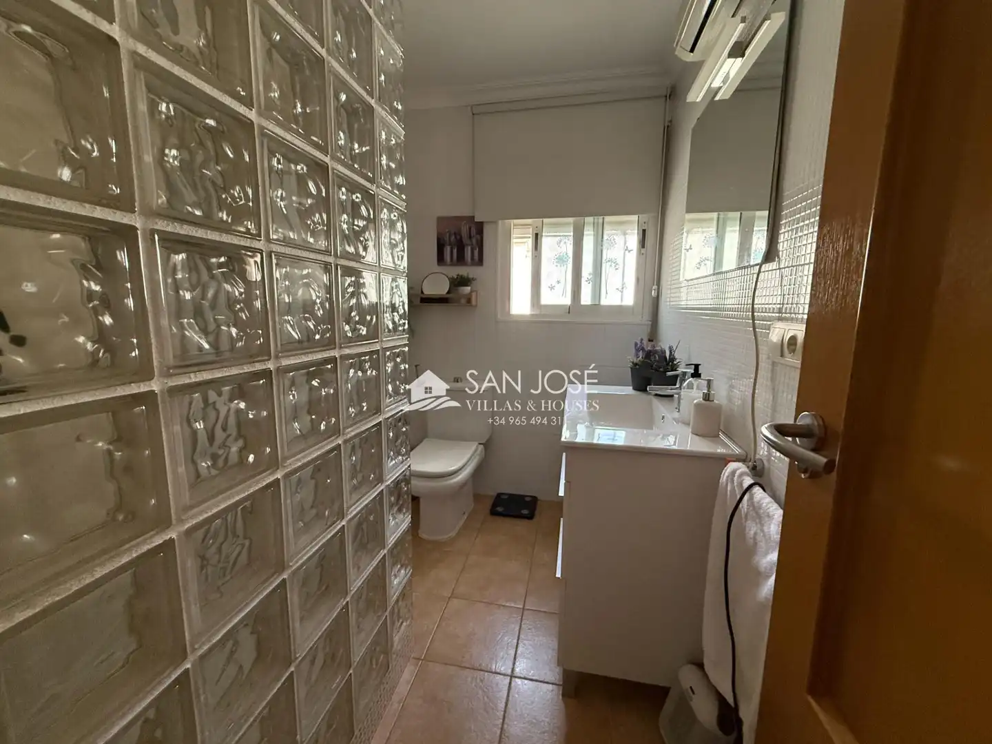 Bathroom of Detached homes for sale in Aspe  with Air Conditioner, Heating and Terrace