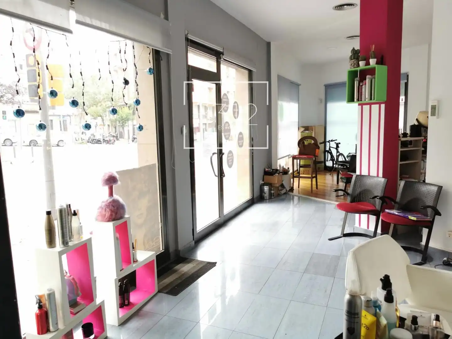 Local comercial en venda a Llivia, imagen 7
