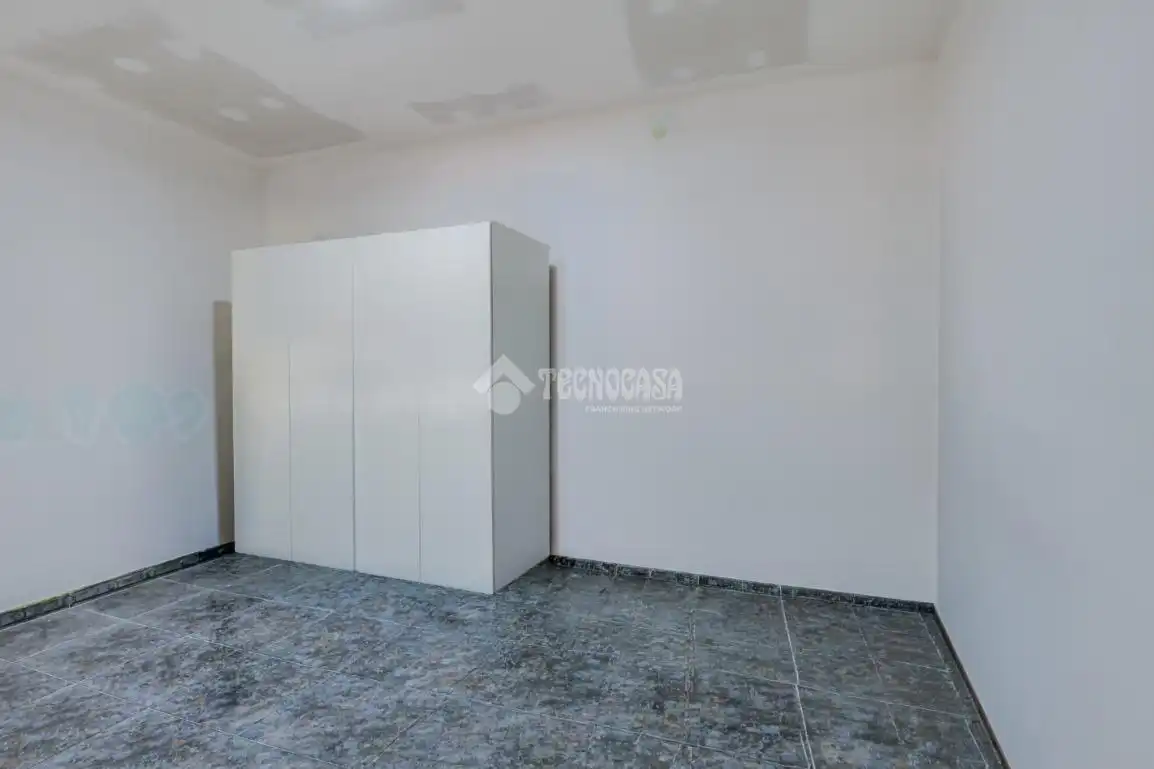 Piso en venta en L'Hospitalet de Llobregat con Aire acondicionado y Calefacción