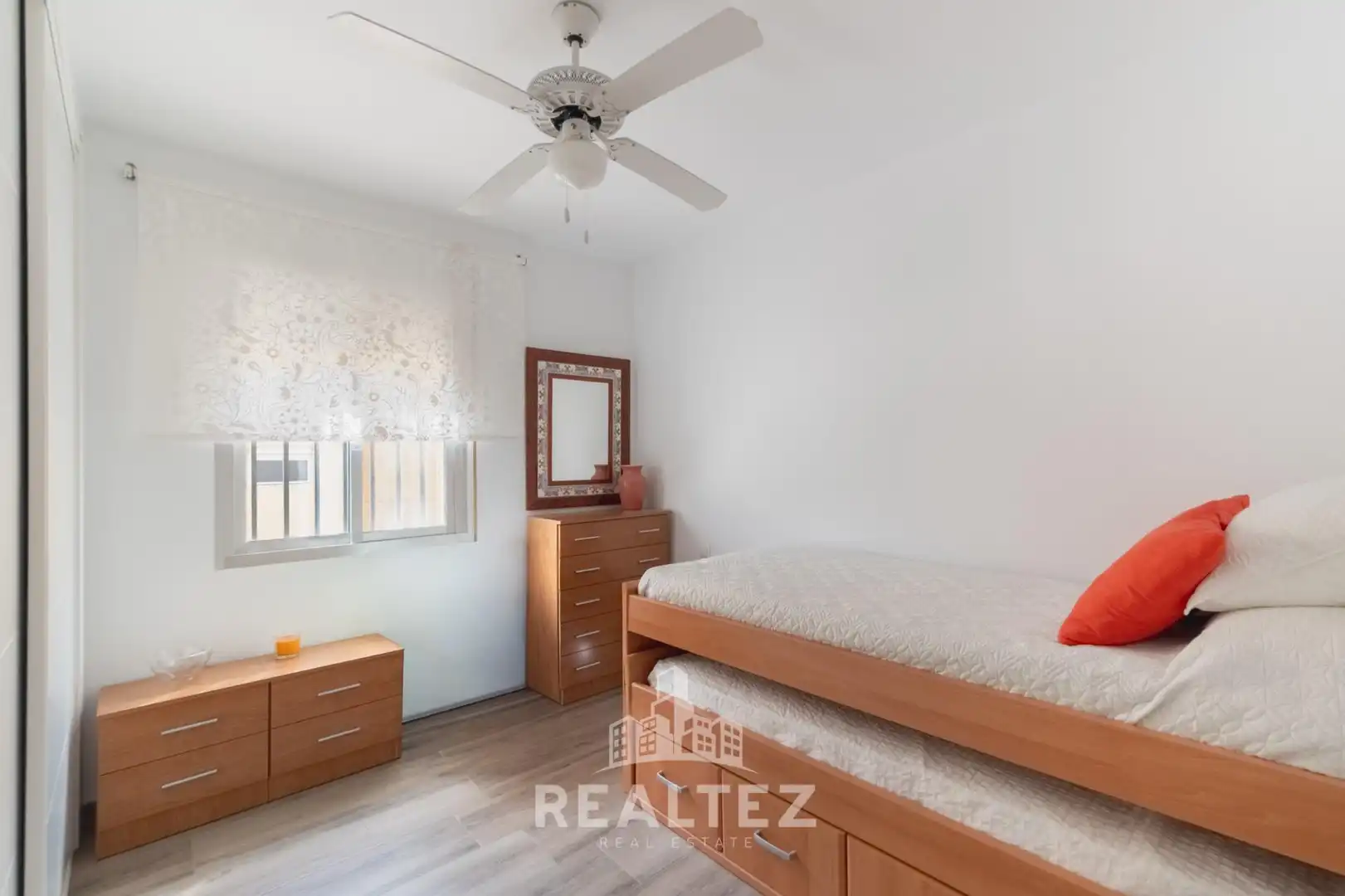 Habitación de Piso en venta en Rota con Aire acondicionado, Calefacción y Terraza
