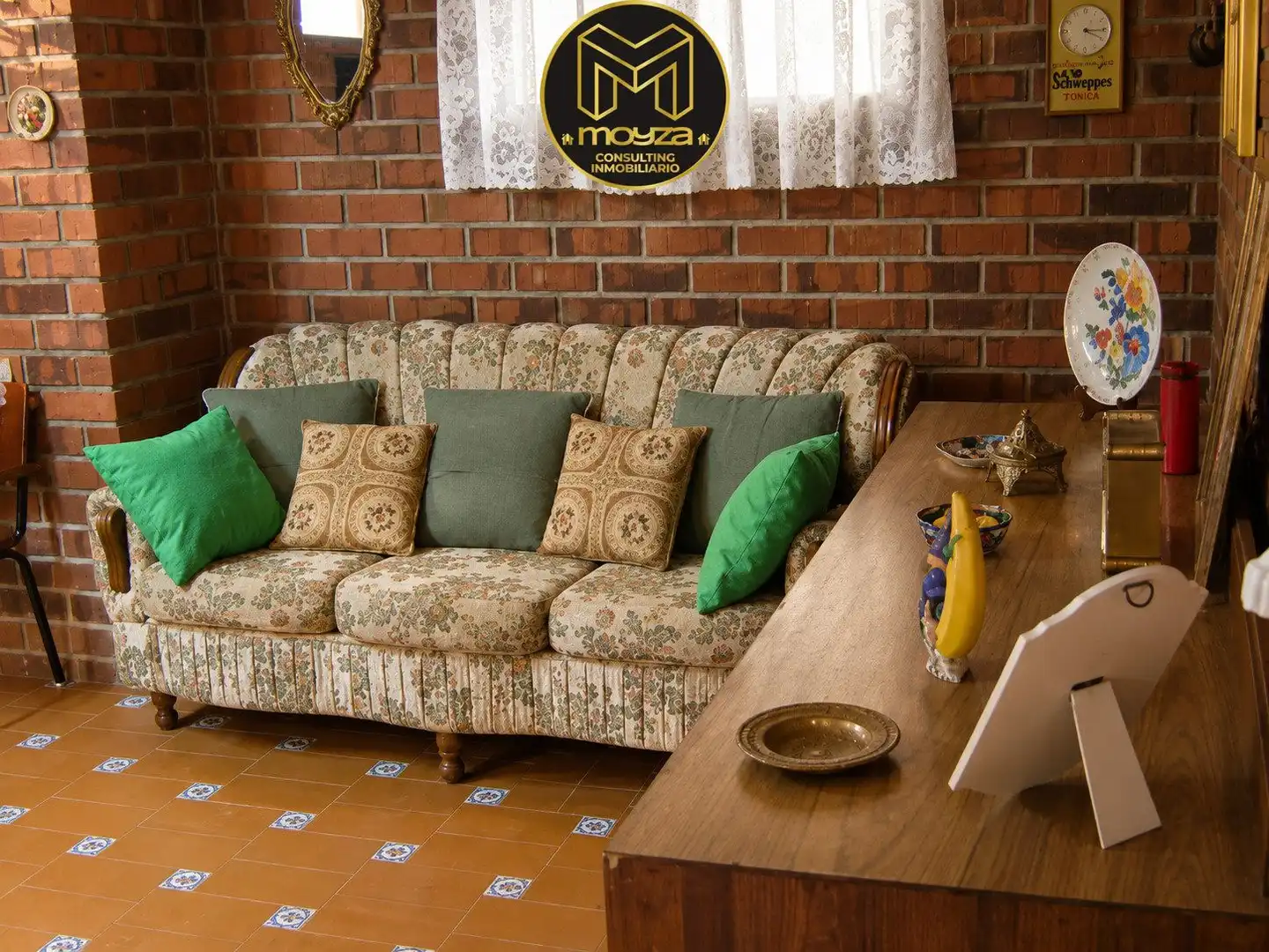 Sala de estar de Casa o chalet en venta en Baena con Aire acondicionado, Calefacción y Terraza