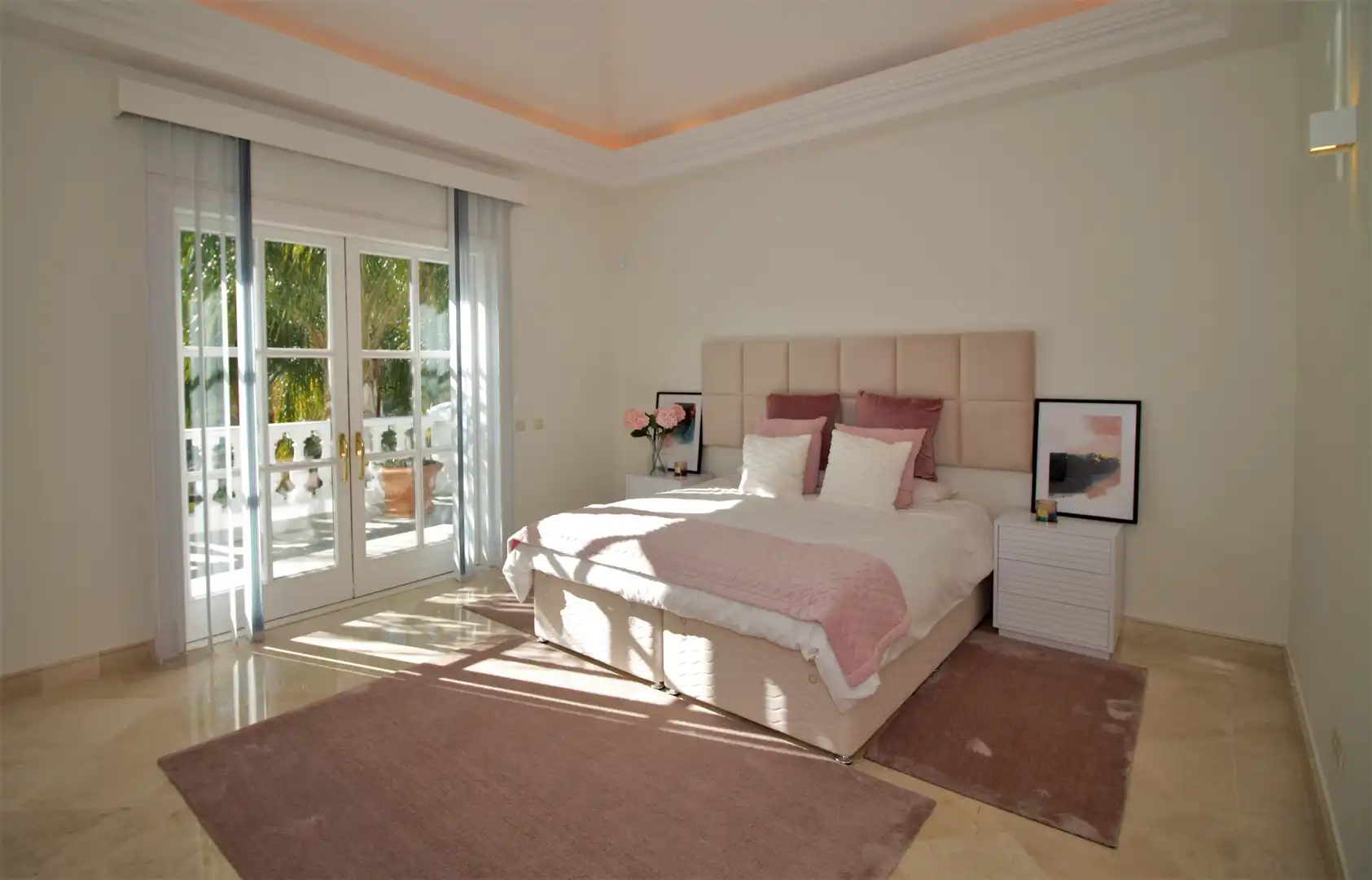 Dormitori de Casa o xalet en venda en Benahavís amb Aire condicionat, Jardí privat i Piscina