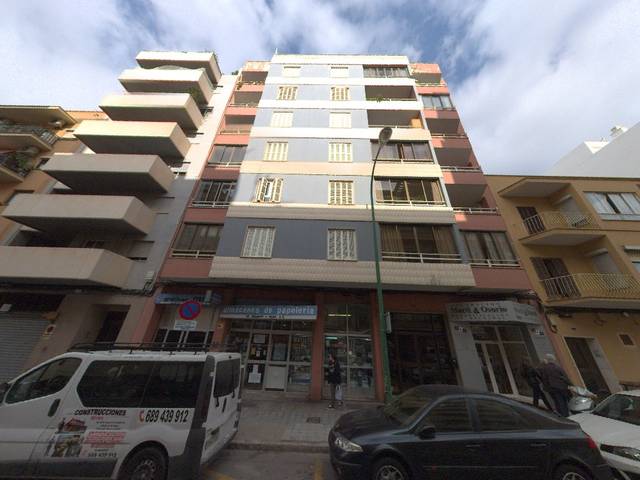 Piso en Venta en C/ Guillem Forteza en Es Camp Redó