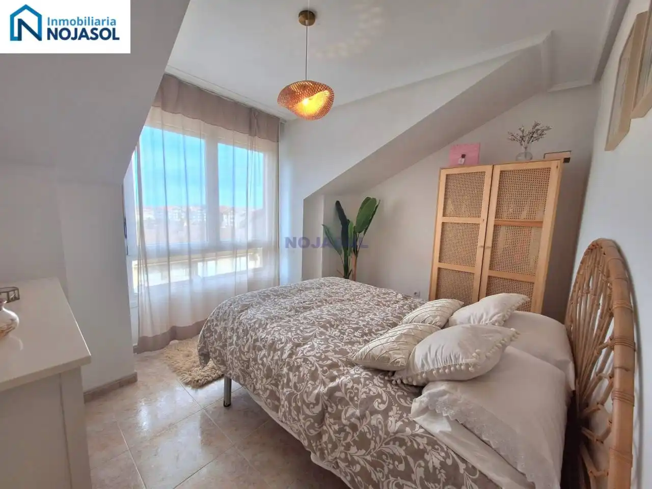 Schlafzimmer von Wohnungen zur Miete in Noja mit Heizung, Parkett und Terrasse