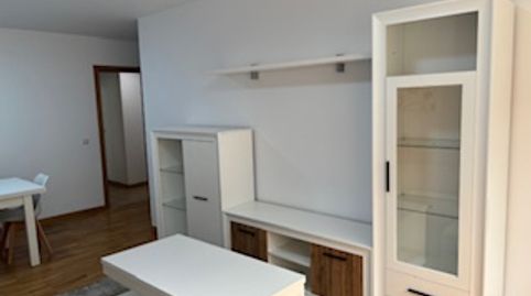 Foto 2 de Apartament de lloguer a Rúa Xaquín Lorenzo, O Milladoiro, Ames