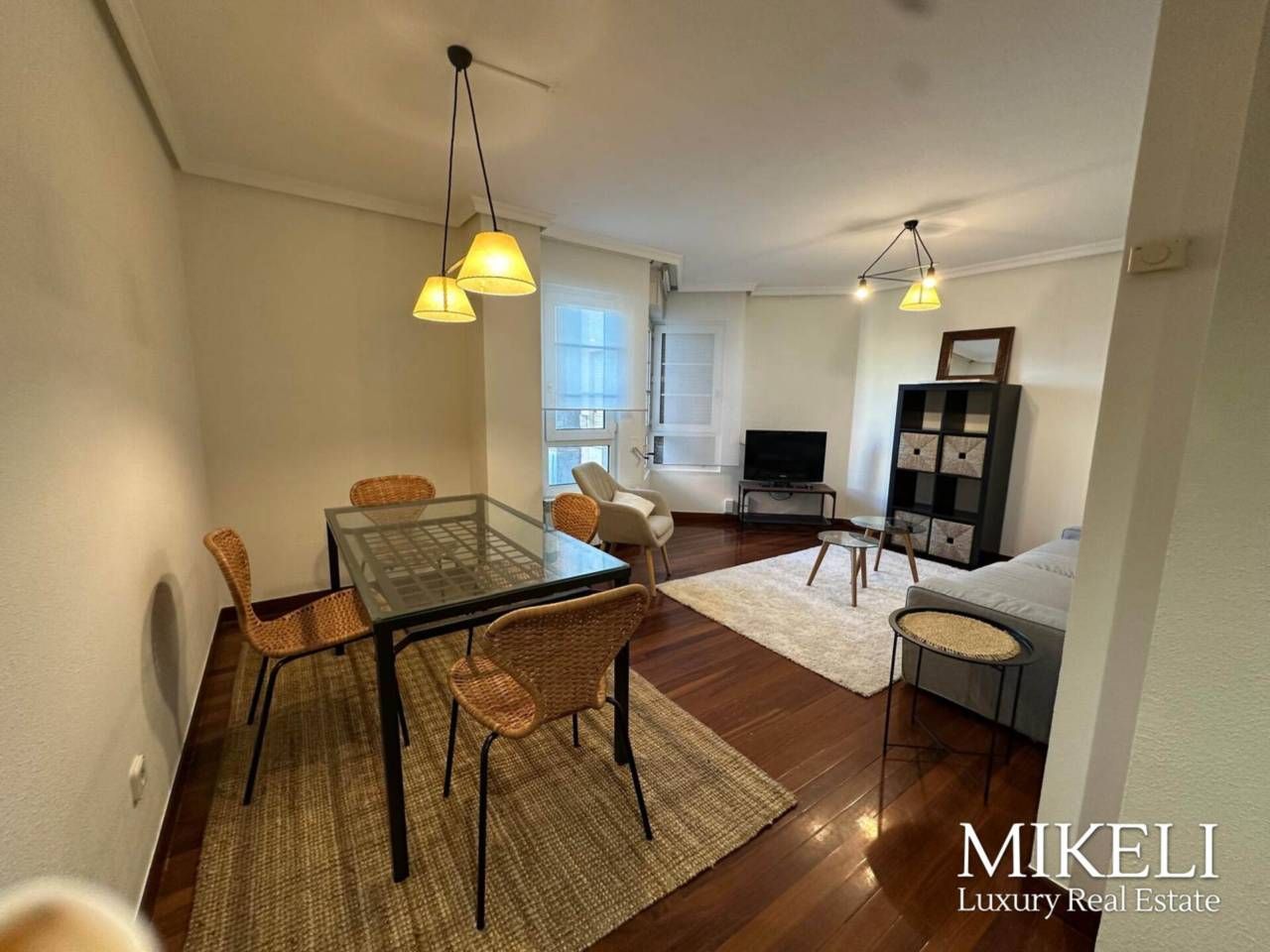 Sala de estar de Dúplex de alquiler en Santander con Calefacción, Parquet y Amueblado