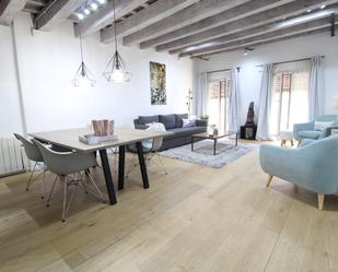 Living room of Attic to rent in  Barcelona Capital  with Air Conditioner, Terrace and Balcony