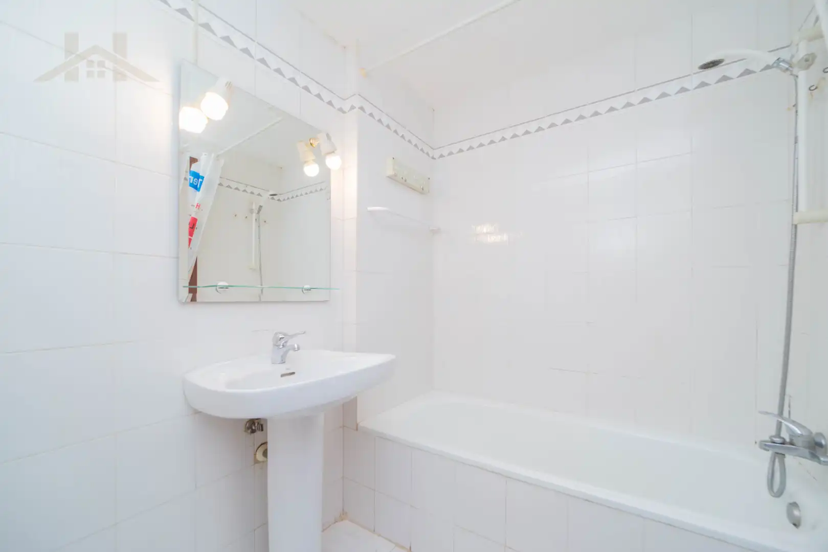 Badezimmer von Wohnung zum Verkauf in Casco Antiguo
