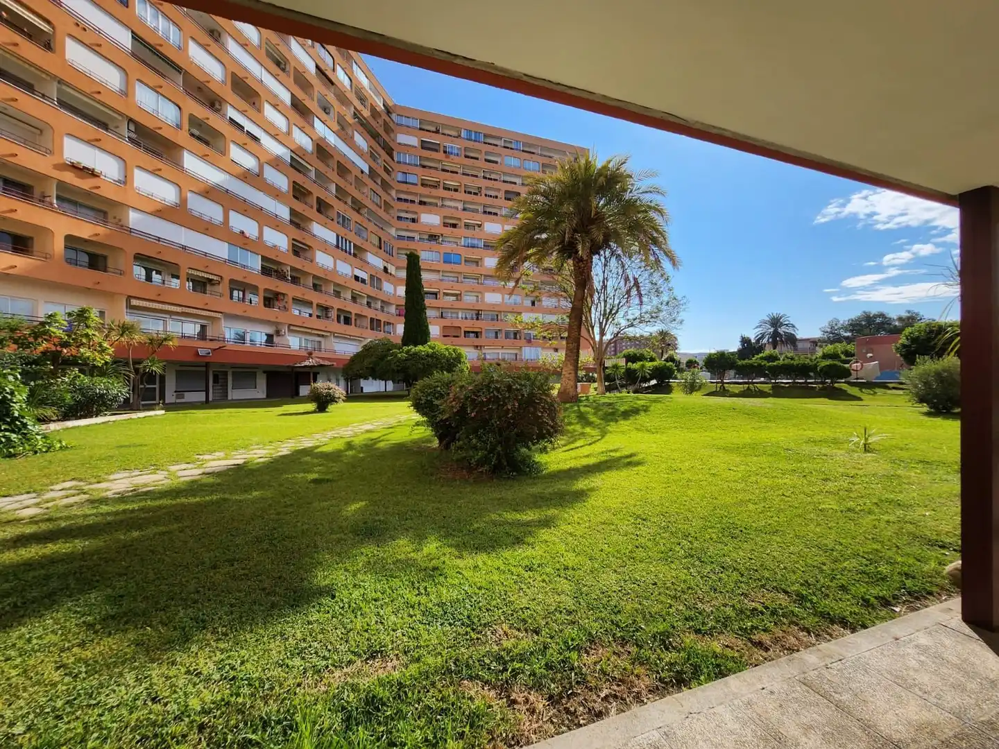 Exterior view of Flat for sale in Roses  with Air Conditioner, Heating and Terrace