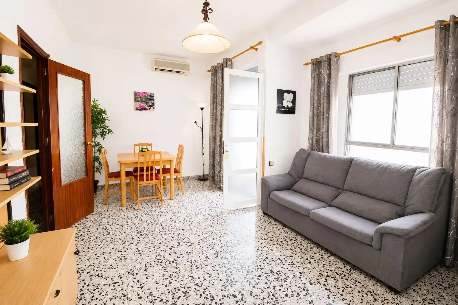 Piso en venta en Calle BUENOS AIRES, Monteagudo