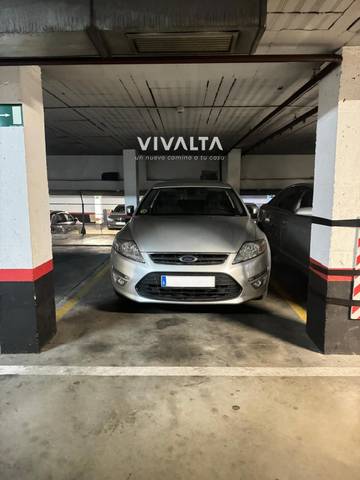 Garaje en Venta en Bohemios en Los Ángeles