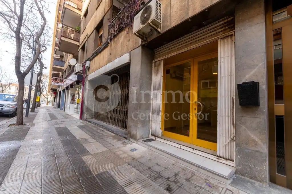 Business premises to rent in Carrer Enric Granados 24, imagen 11