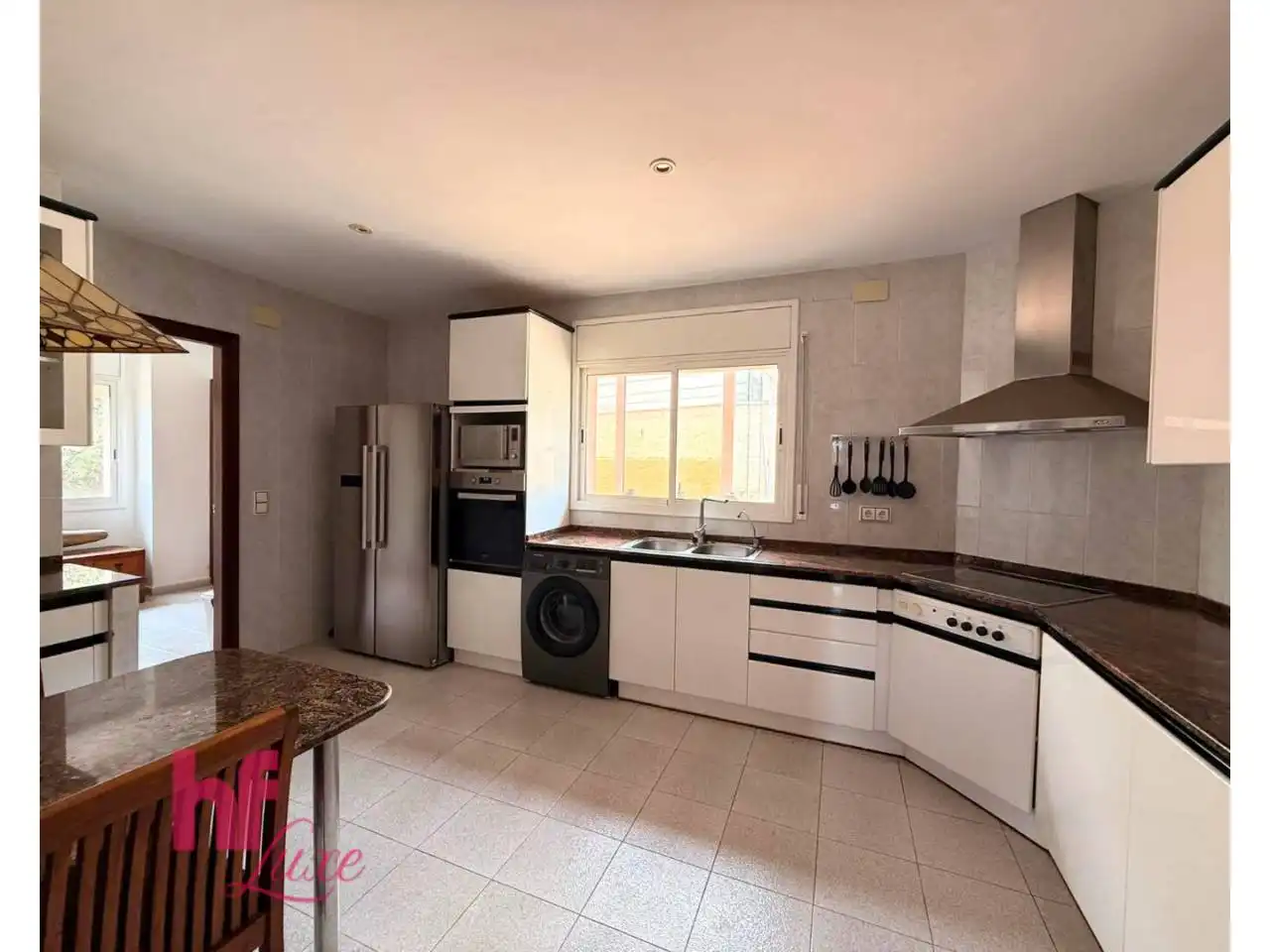 Detached house with pool for sale in Calle Pompeu Fabra, imagen 9