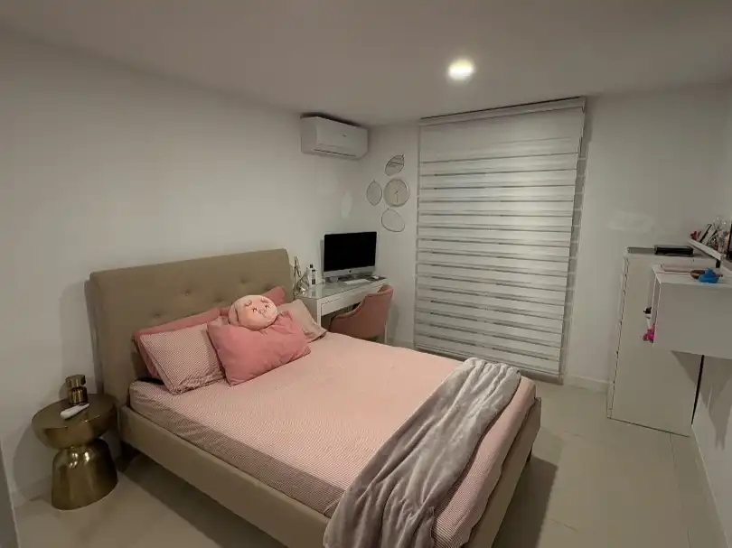 Habitación de Casa o chalet en venta en Almería con Aire acondicionado, Calefacción y Jardín privado