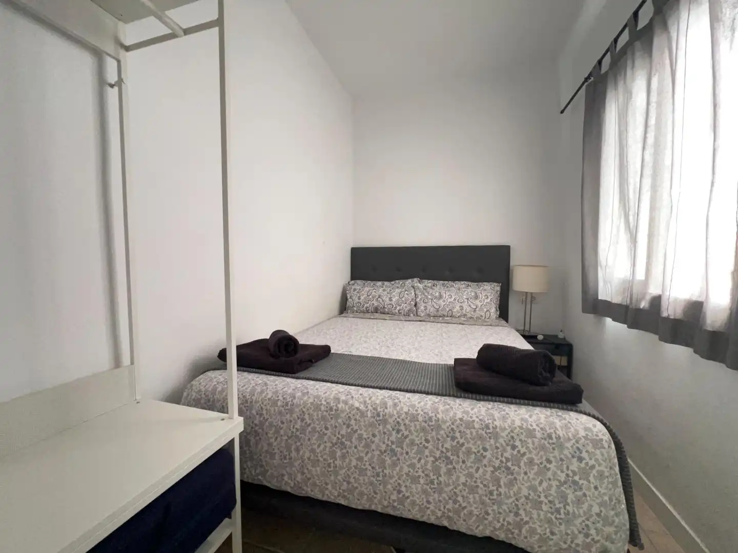 Habitación de Edificio en venta en Málaga