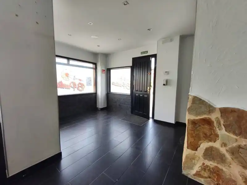 Business premises for sale in Alisal - San Román, imagen 22
