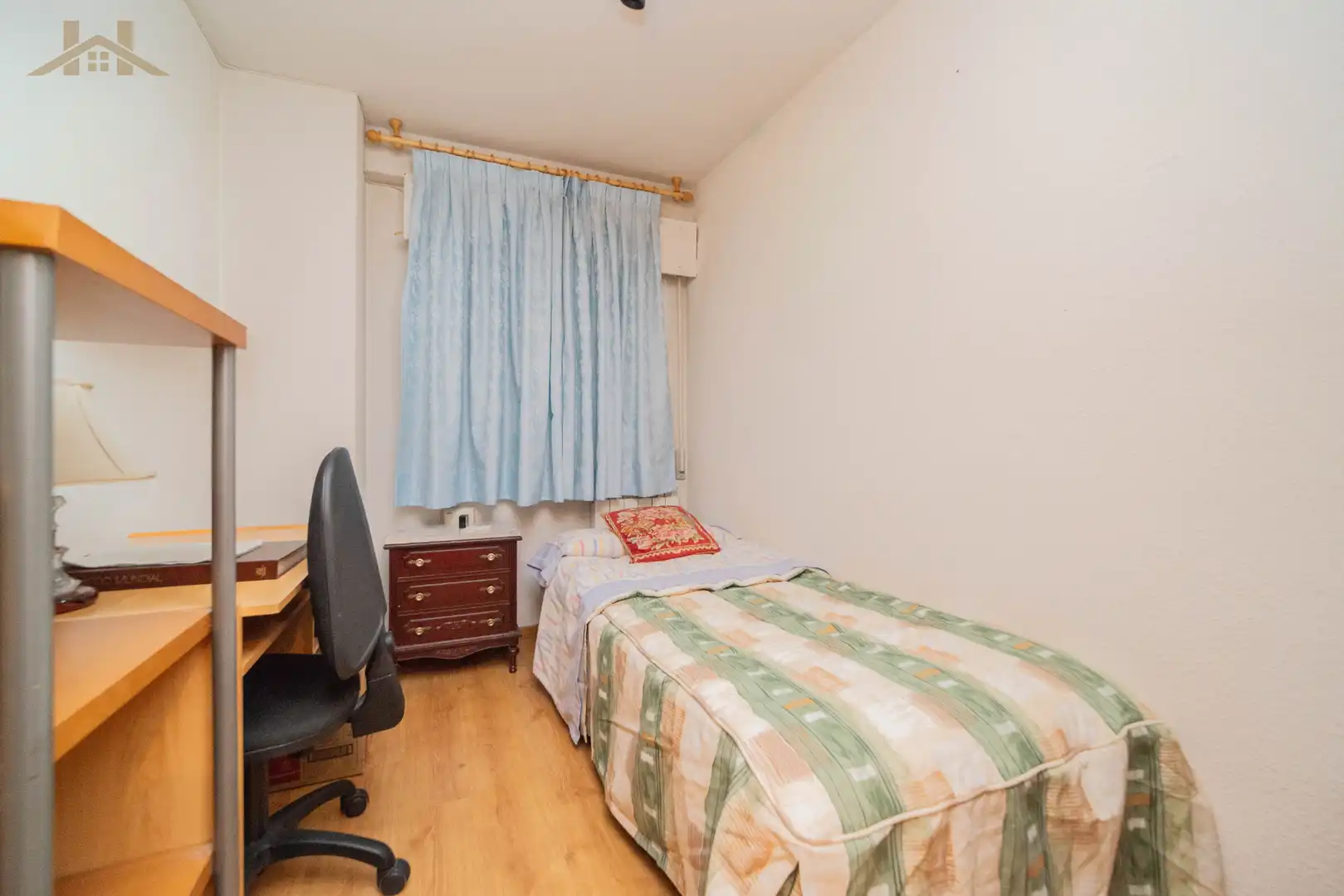 Habitación de Piso en venta en Móstoles con Calefacción y Amueblado
