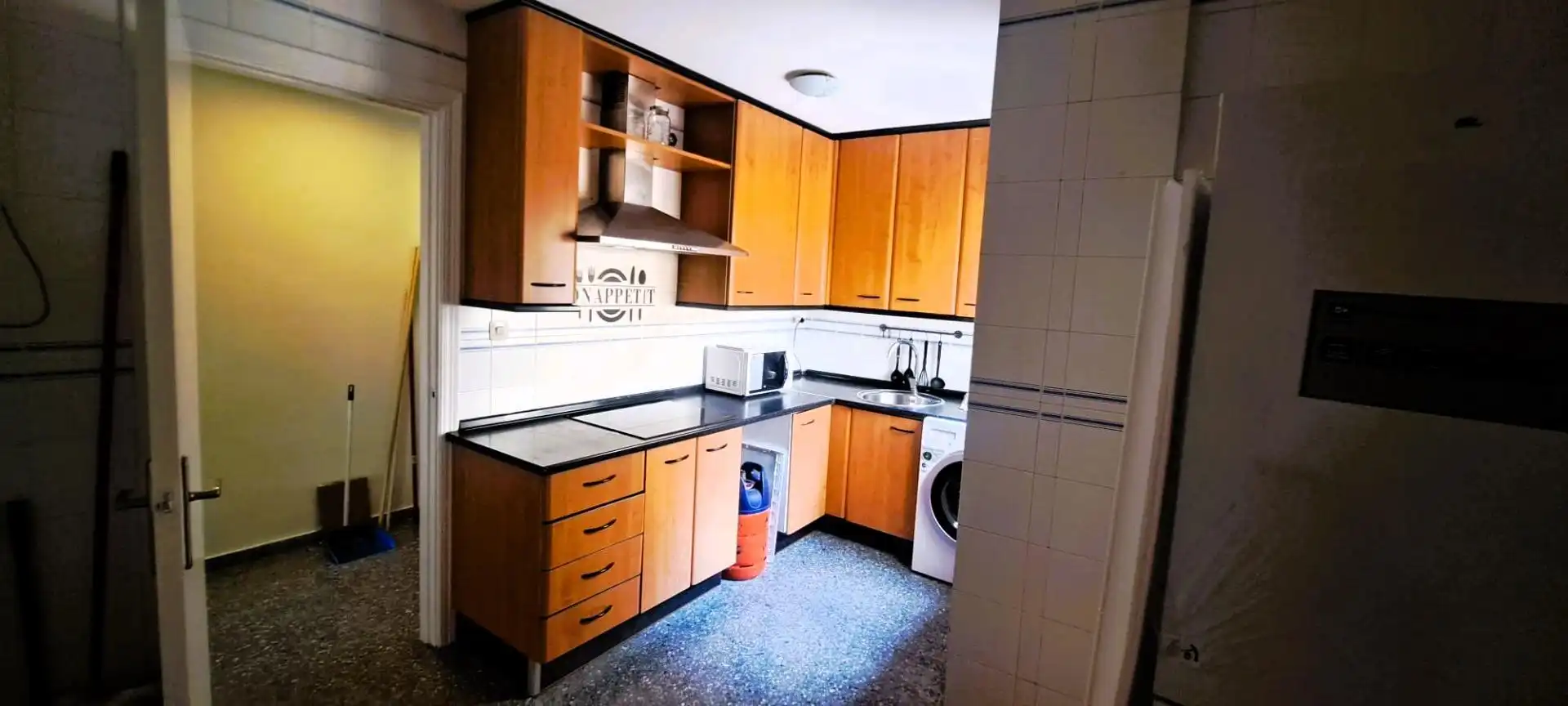 Kitchen of Flat for rent in Jerez de la Frontera  with Air Conditioner and Furnished