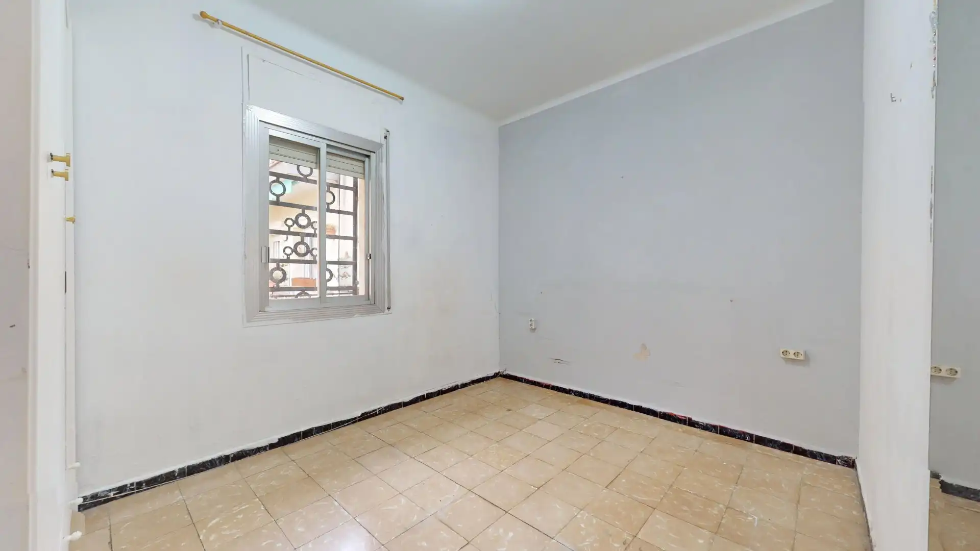 Habitación de Ático en venta en Barcelona con Balcón