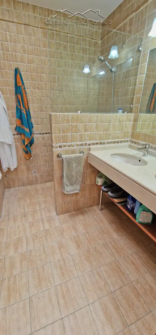 Bany de Casa o xalet en venda en El Puerto de Santa María amb Aire condicionat, Jardí privat i Piscina