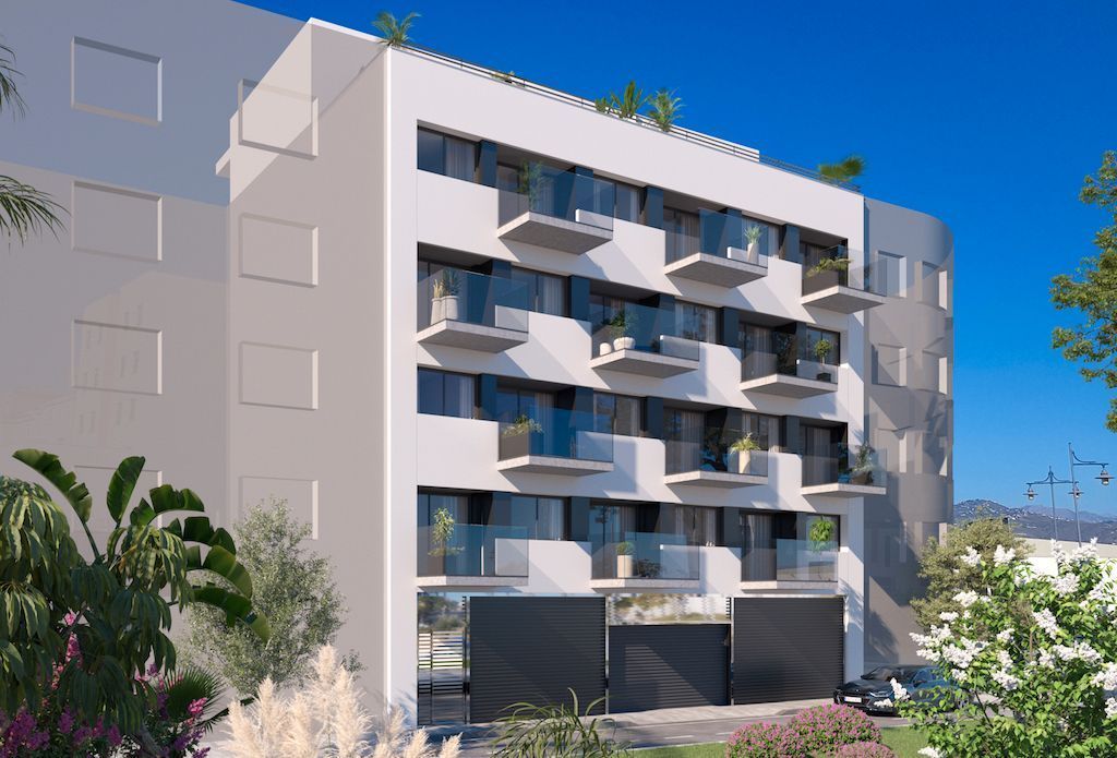 Vista exterior de Piso en venta en Vélez-Málaga con Aire acondicionado