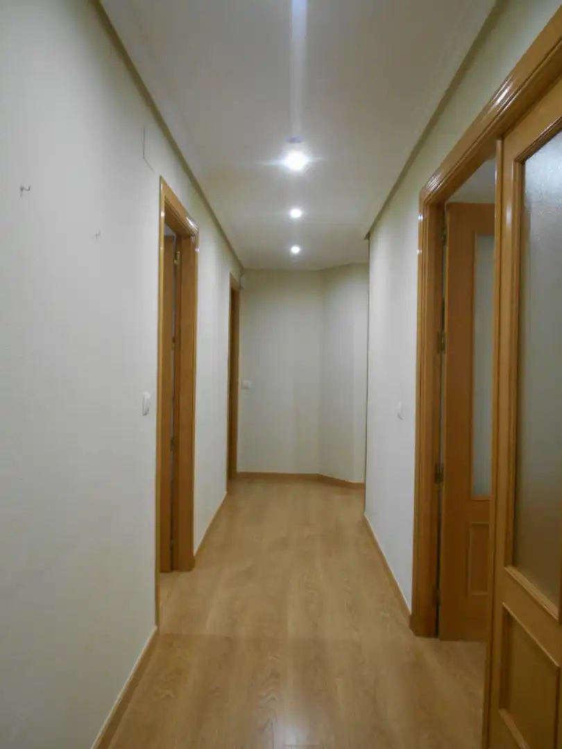 Piso en venta en Ciudad Real con Aire acondicionado, Calefacción y Terraza