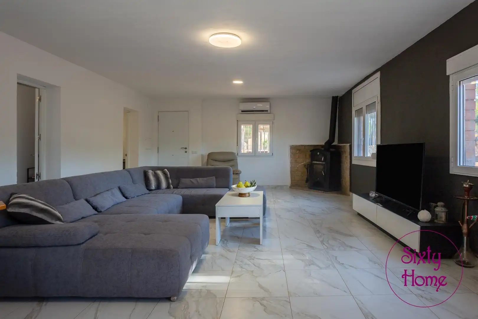 House with garden for sale in Calle Australia 9, imagen 2