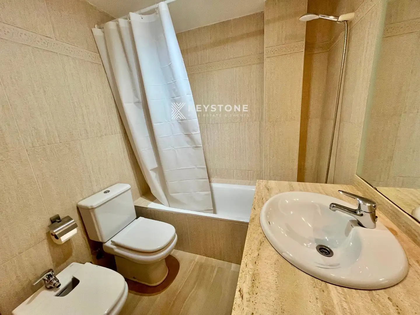 Wohnung zur Miete in La Bonanova
