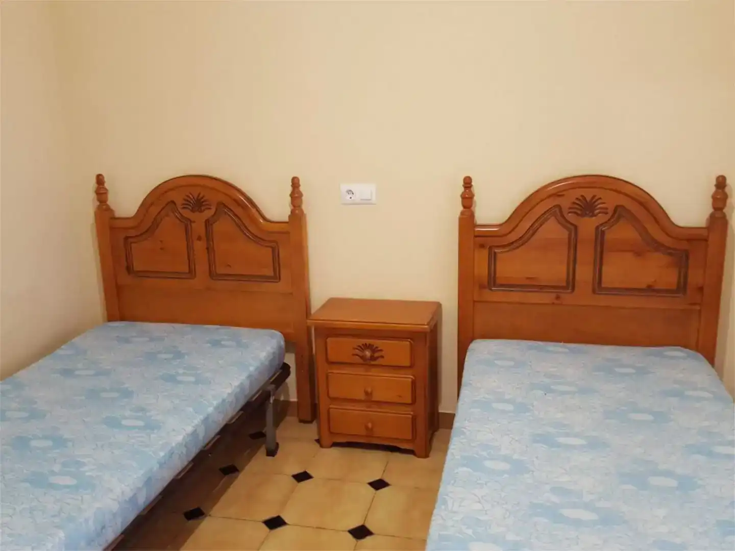 Schlafzimmer von Wohnungen zur Miete in Malpartida de Plasencia