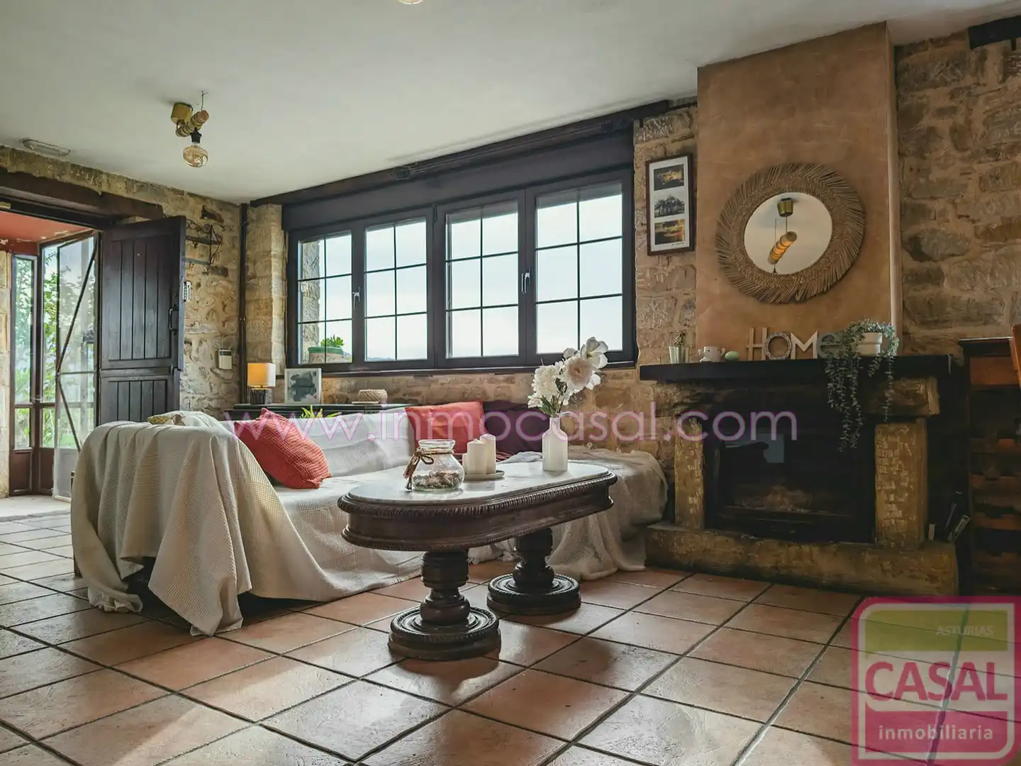 Sala de estar de Casa o chalet en venta en Colunga con Calefacción, Terraza y Trastero