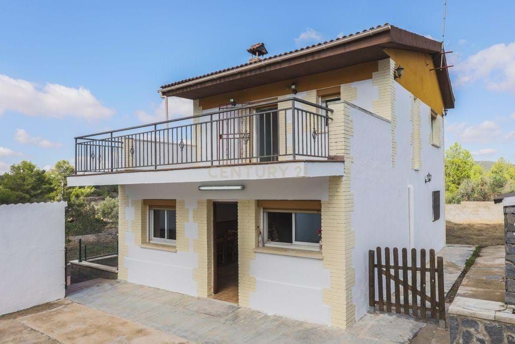 Vista exterior de Casa o xalet en venda en Rodonyà amb Terrassa