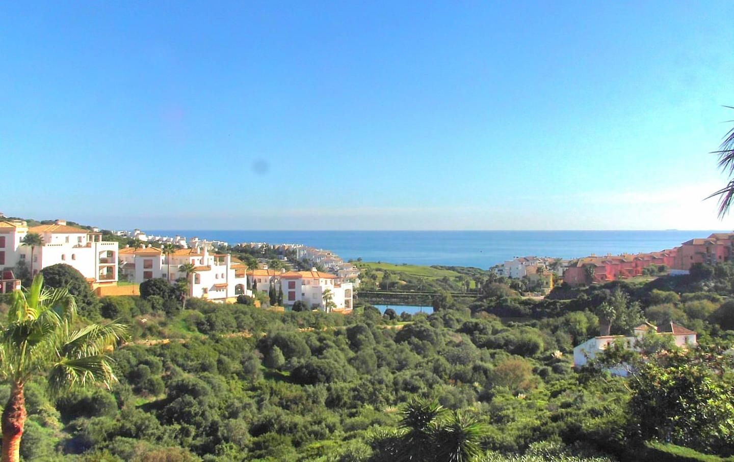 Exterior view of Flat for sale in La Alcaidesa  with Air Conditioner, Terrace and Internet