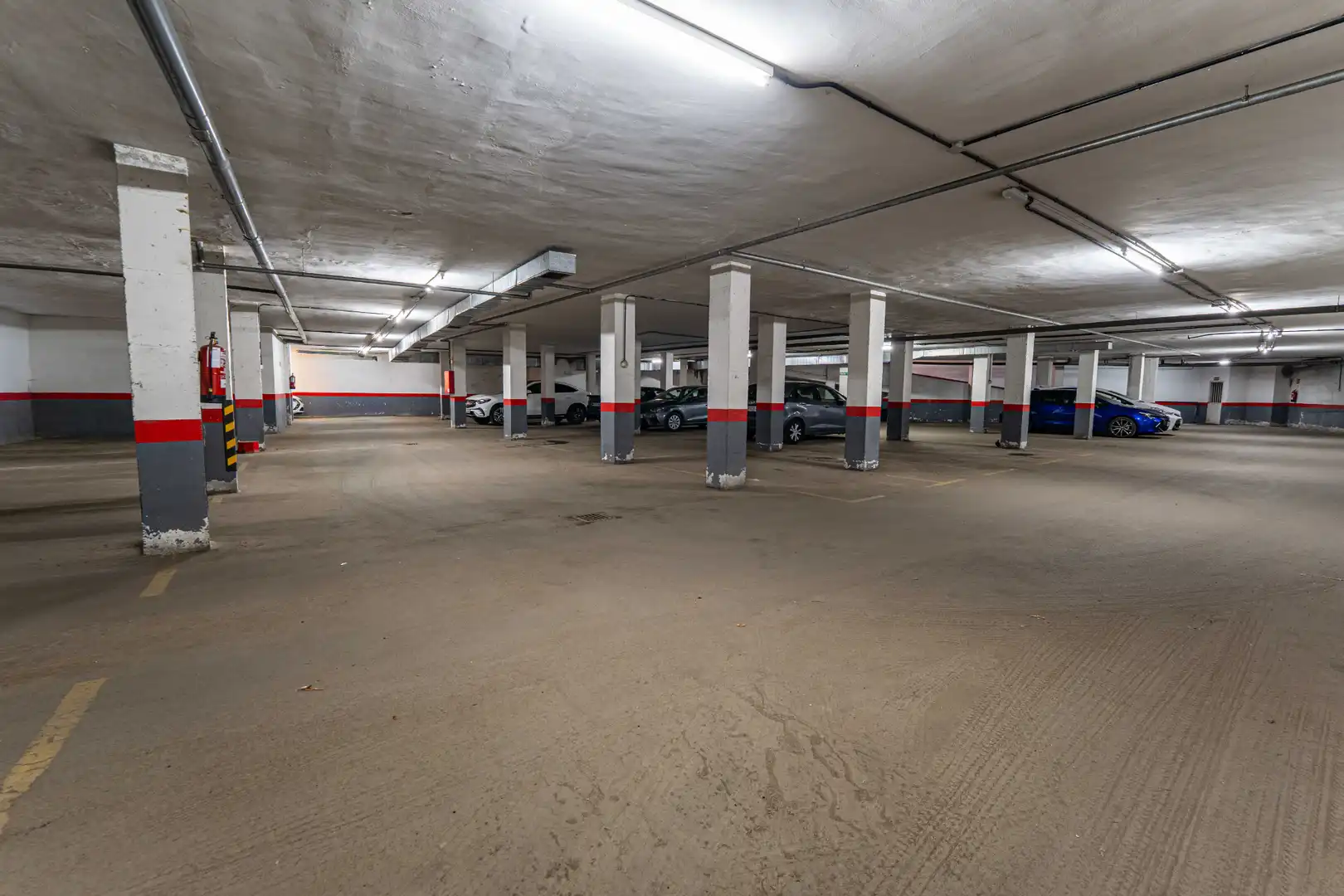 Parking de Ático en venta en Alpedrete con Calefacción, Terraza y Amueblado