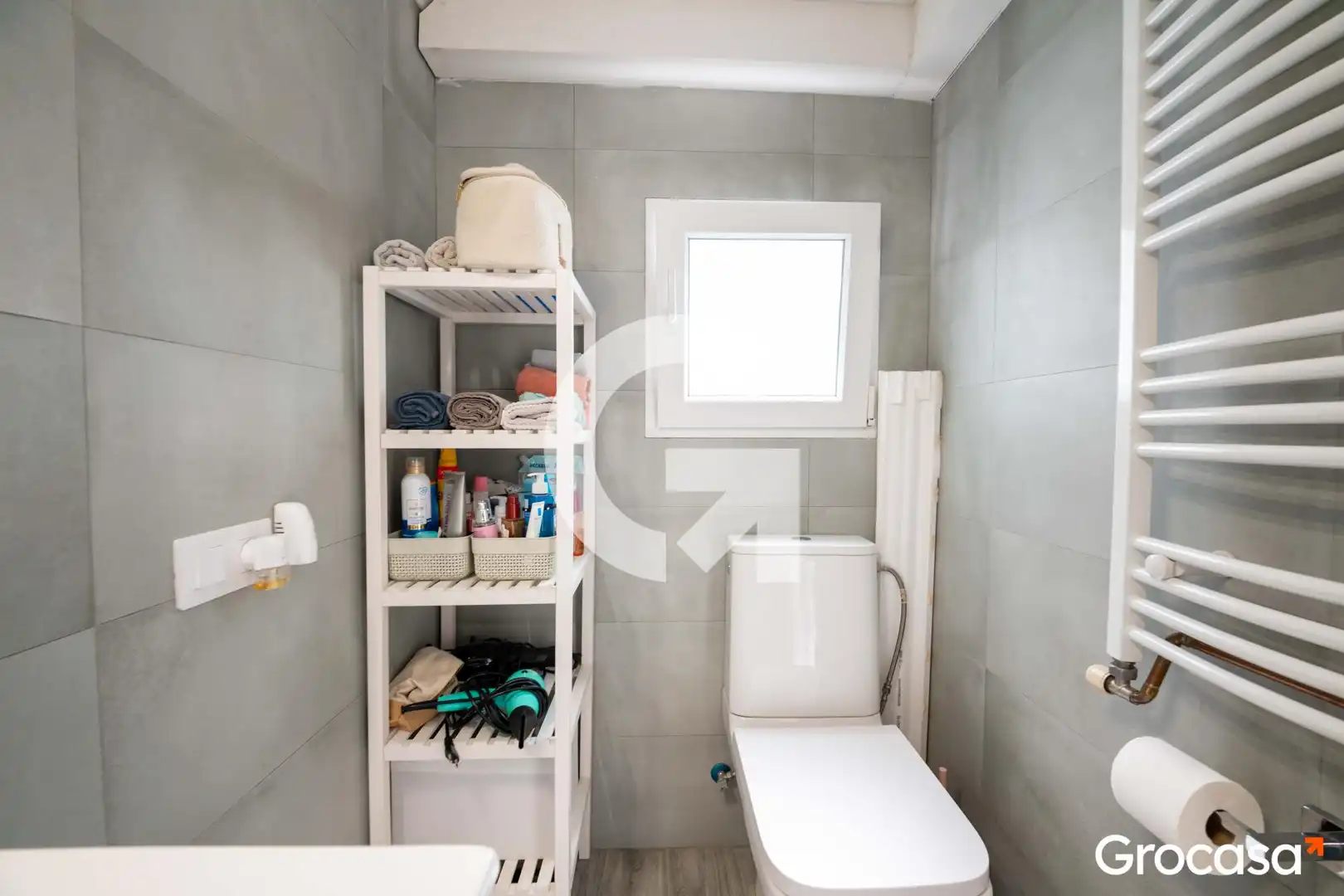 Bathroom of Flat for sale in Mataró  with Air Conditioner, Heating and Terrace