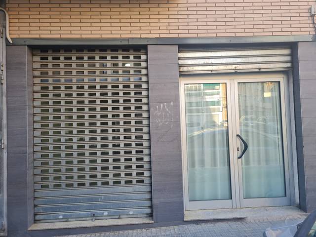 Local comercial en Alquiler en Carrer dels Ferrocarrils Catalans, 14 en Olesa de Montserrat