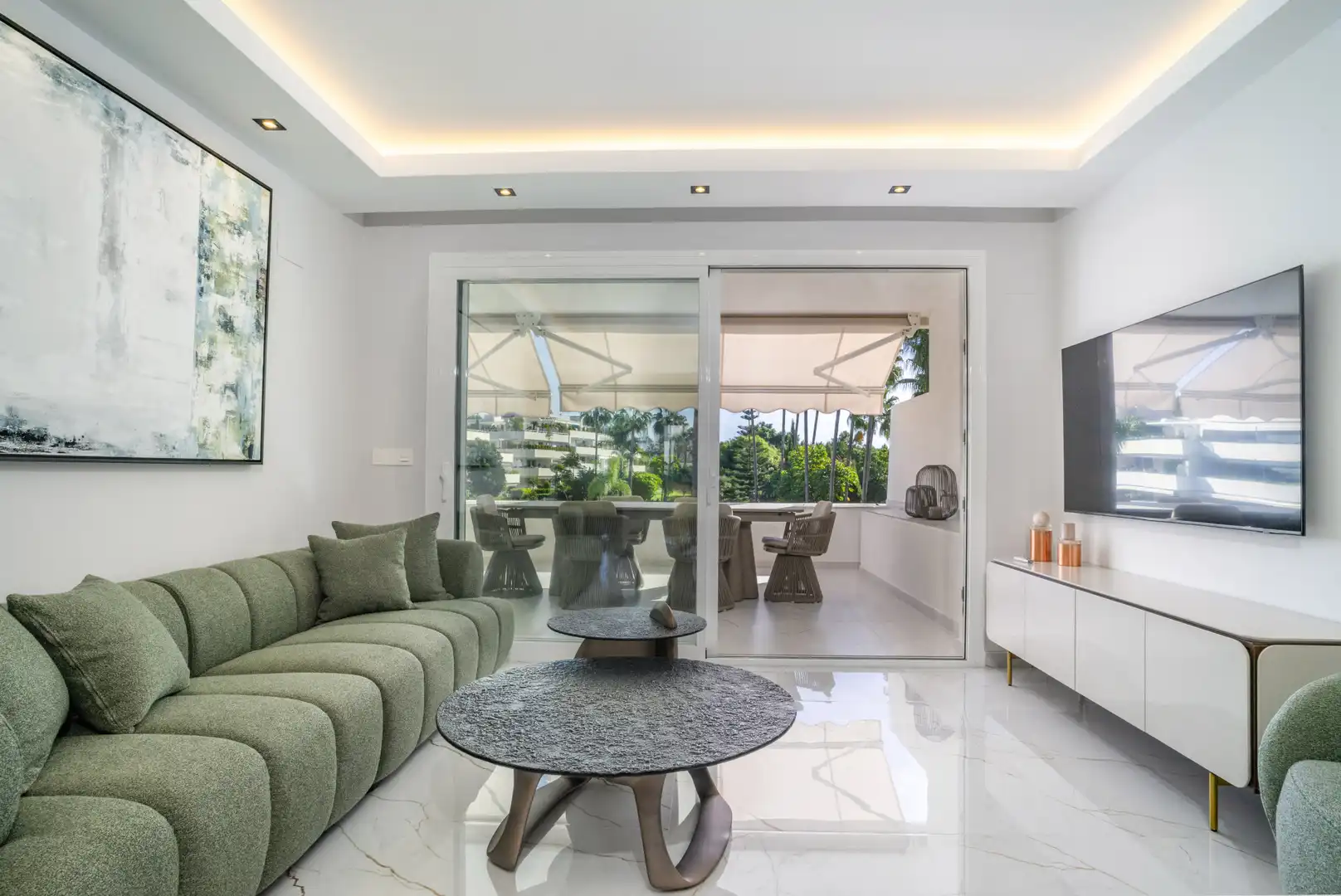 Apartment with pool for sale in Nueva Andalucía, imagen 3