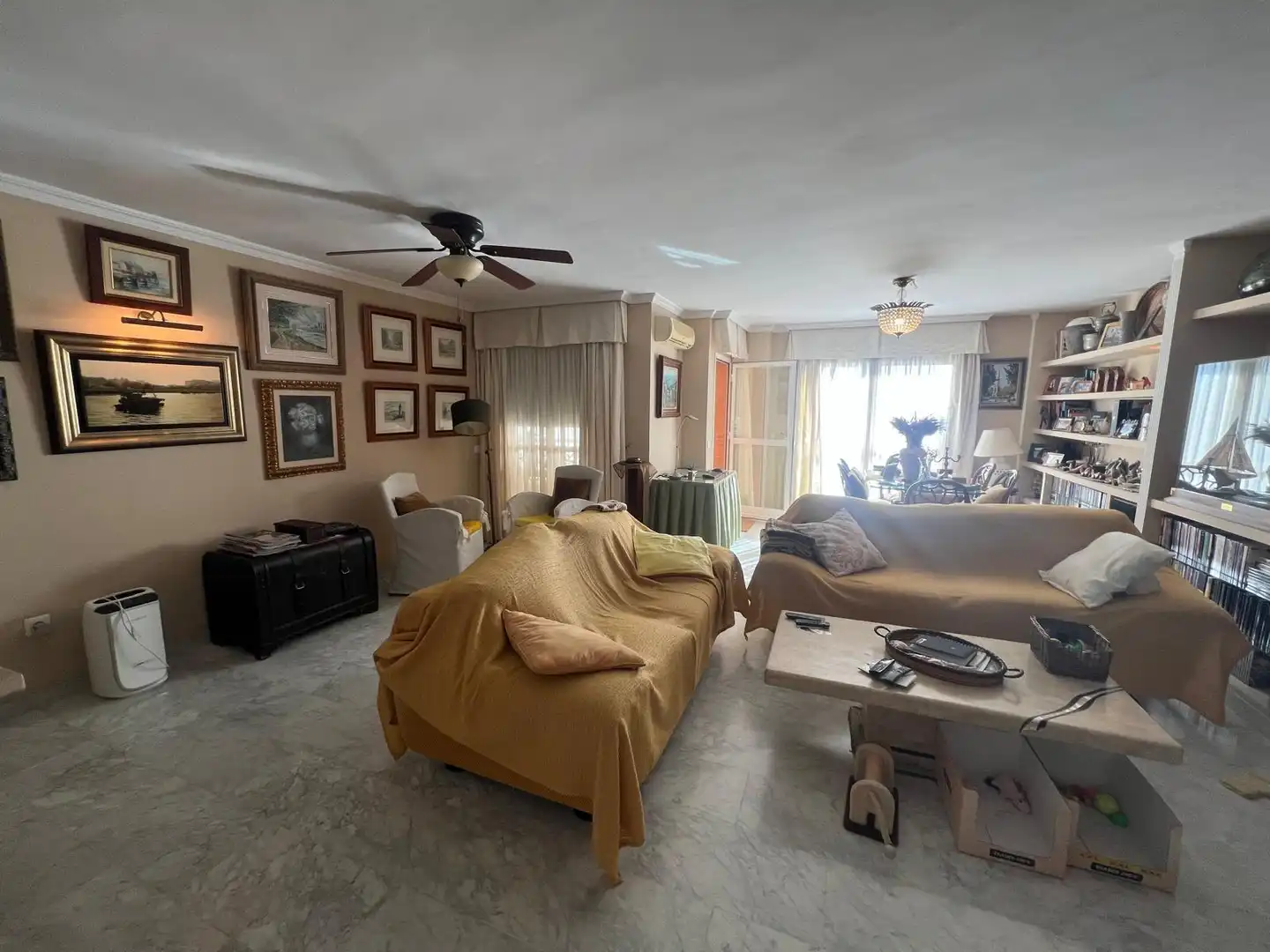 Living room of Flat for sale in Málaga  with Air Conditioner, Heating and Community pool