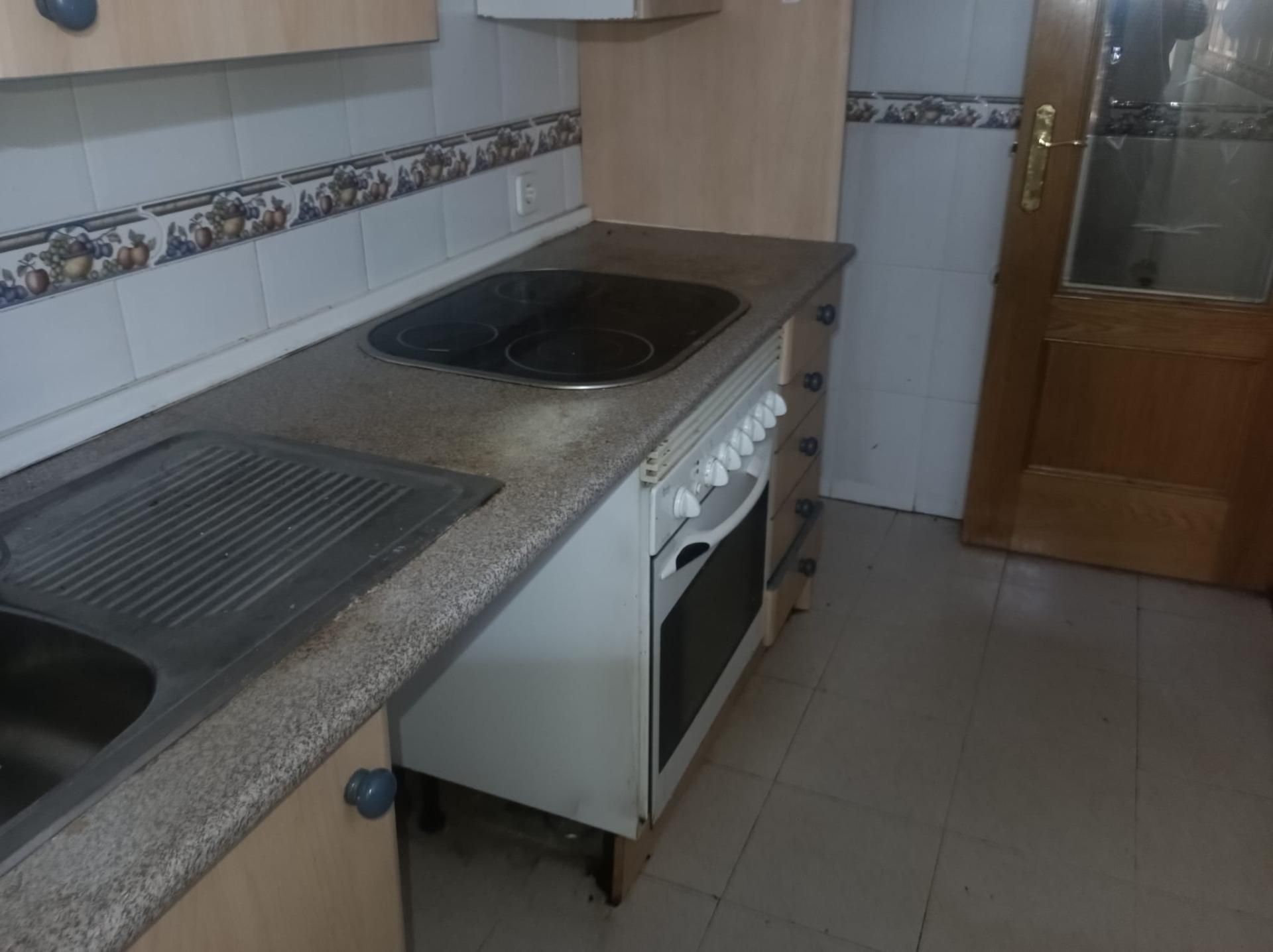 Kitchen of Flat for sale in  Madrid Capital  with Terrace and Balcony