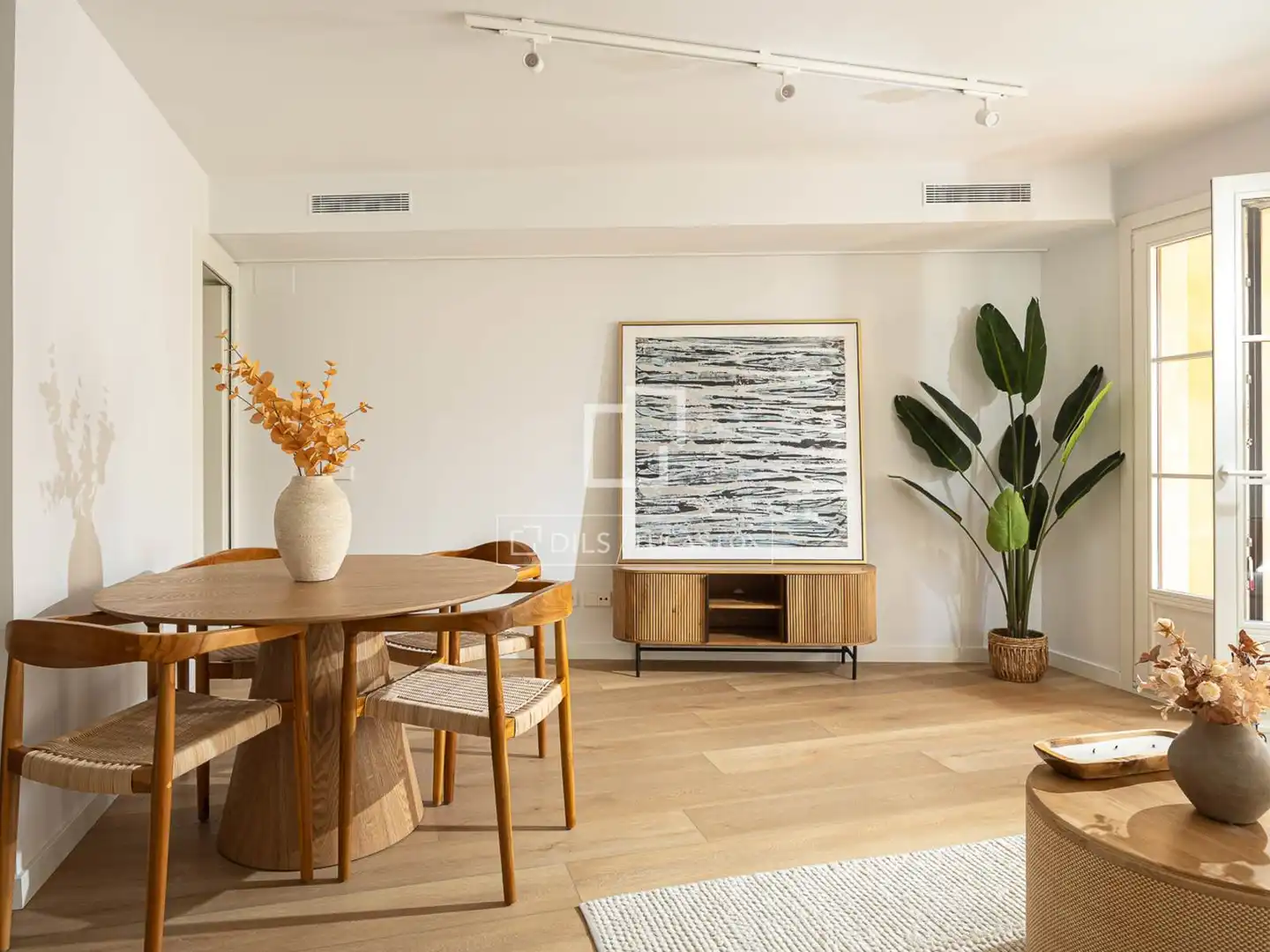 Esszimmer von Wohnung zum Verkauf in Barcelona mit Klimaanlage, Terrasse und Schwimmbad