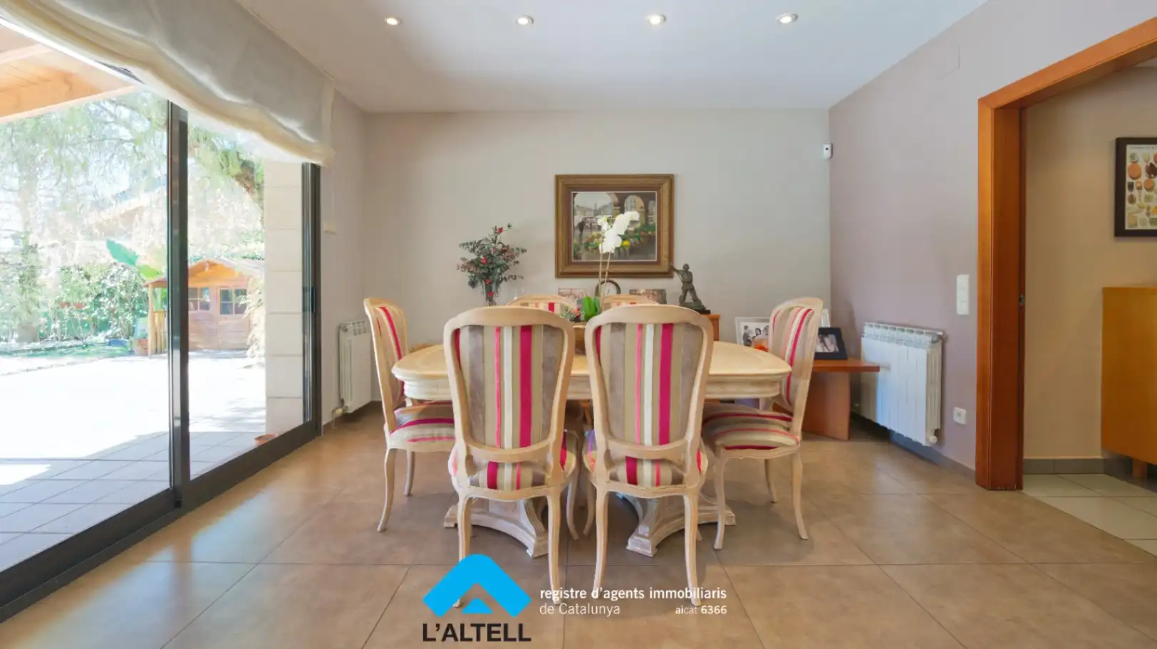 Comedor de Casa o chalet en venta en L'Ametlla del Vallès con Aire acondicionado, Calefacción y Jardín privado