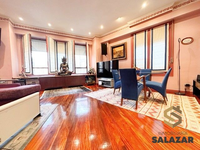 Piso en venta en Cosme Echevarrieta Kalea, Abandoibarra - Guggenheim, Abando - Albia