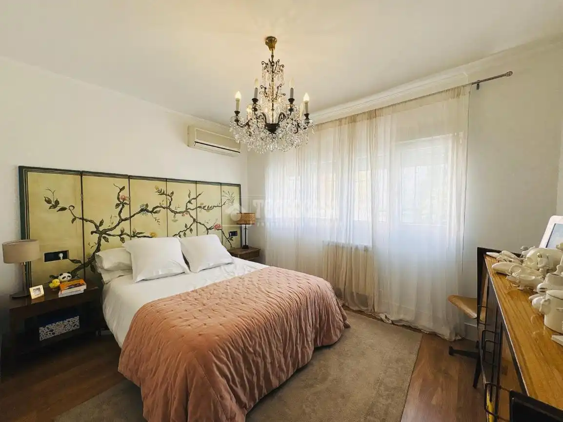 Bedroom of Detached homes for sale in Madrid