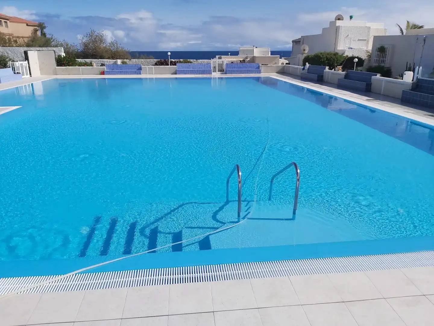 Schwimmbecken von Wohnung zur Miete in Arico mit Terrasse, Möbliert und Gemeinschaftspool