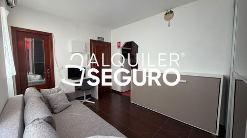 Foto 5 de Estudio de alquiler en Bustamante , Delicias, Madrid Capital