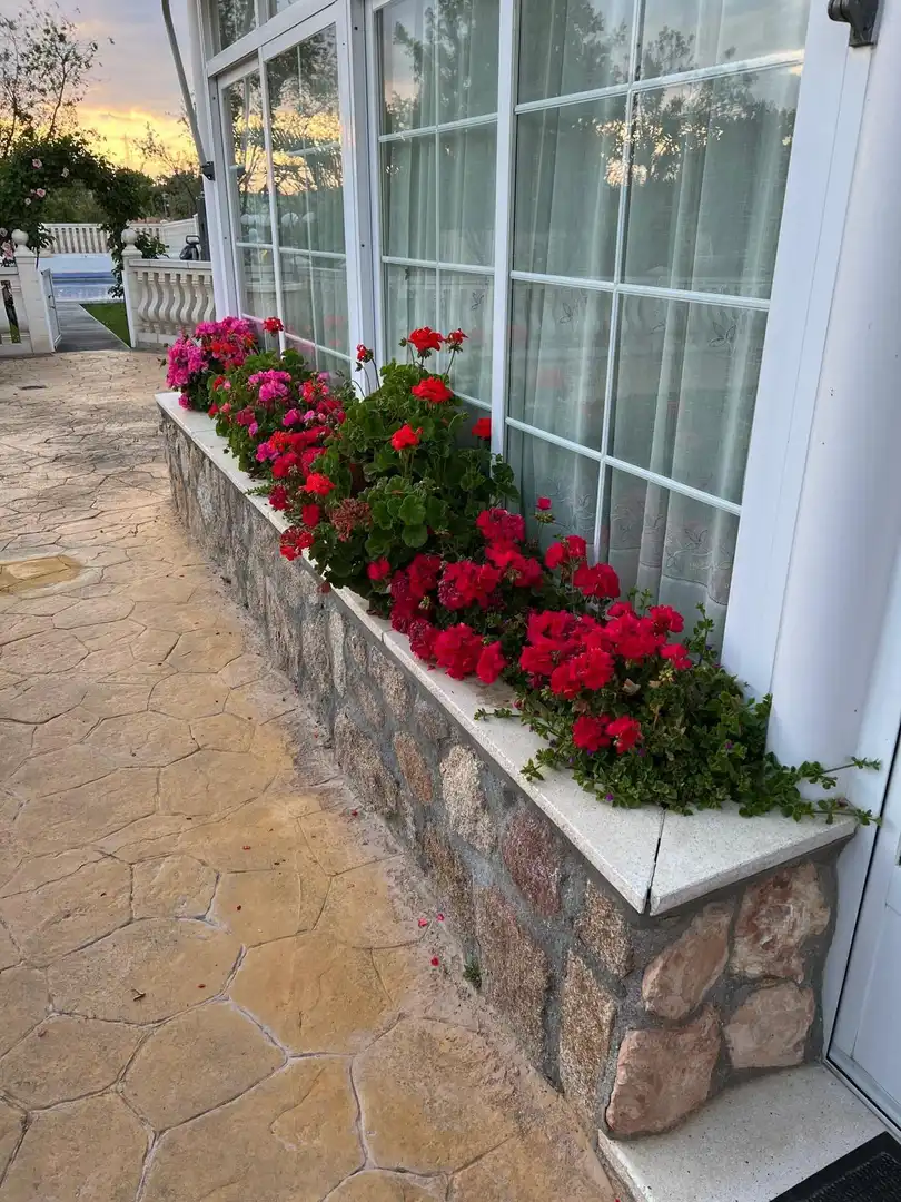 Balcony of Houses for sale in Illescas  with Air Conditioner, Private garden and Parquet flooring