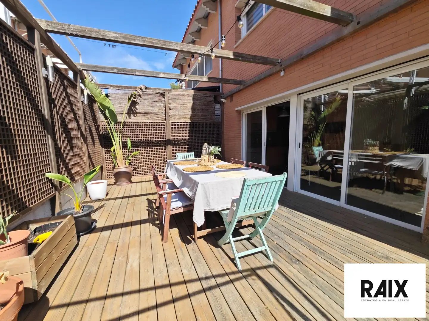Casa adosada en venta en Carrer Garbi, Viladecavalls