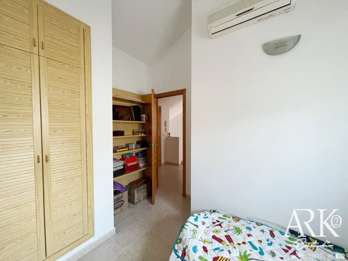 Bedroom of Duplexes for sale in Gandia  with Air Conditioner, Terrace and Storage room