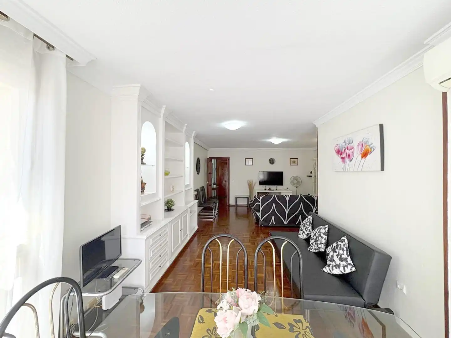 Sala de estar de Piso en venta en Málaga con Aire acondicionado, Parquet y Terraza