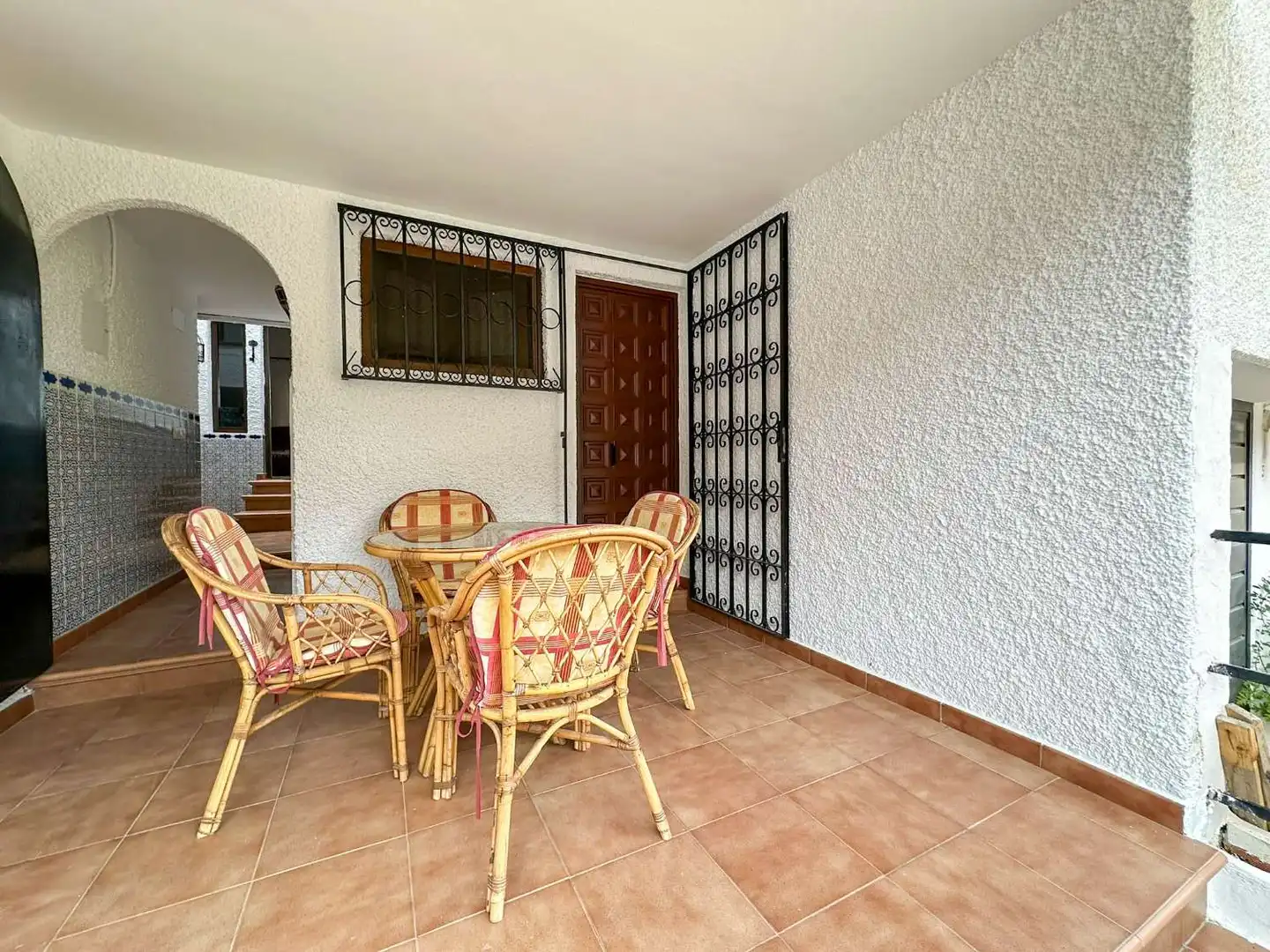 Einfamilien-Reihenhaus zum Verkauf in Salobreña mit Terrasse